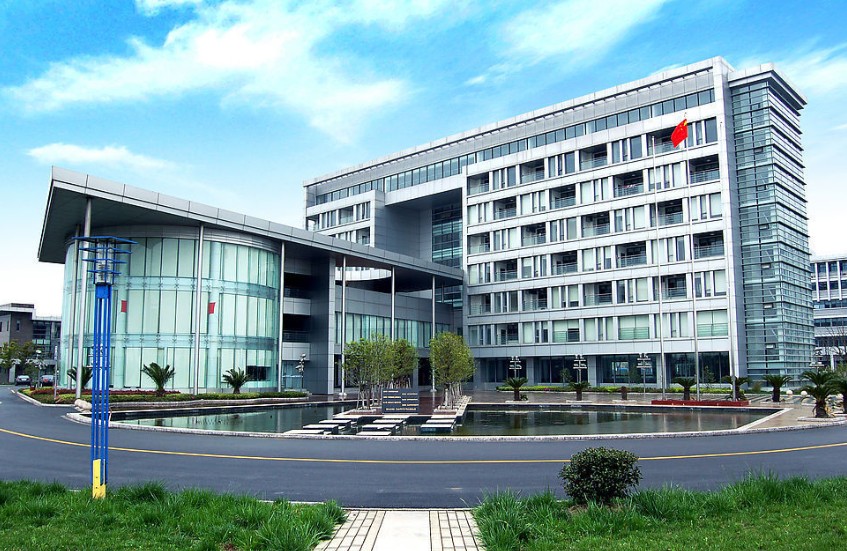 ��ɽ�о��ÿ��������������������ܻ����� 